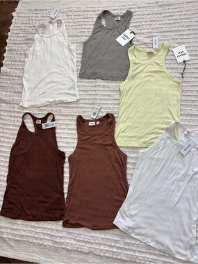 Aritzia honor tanks bundle